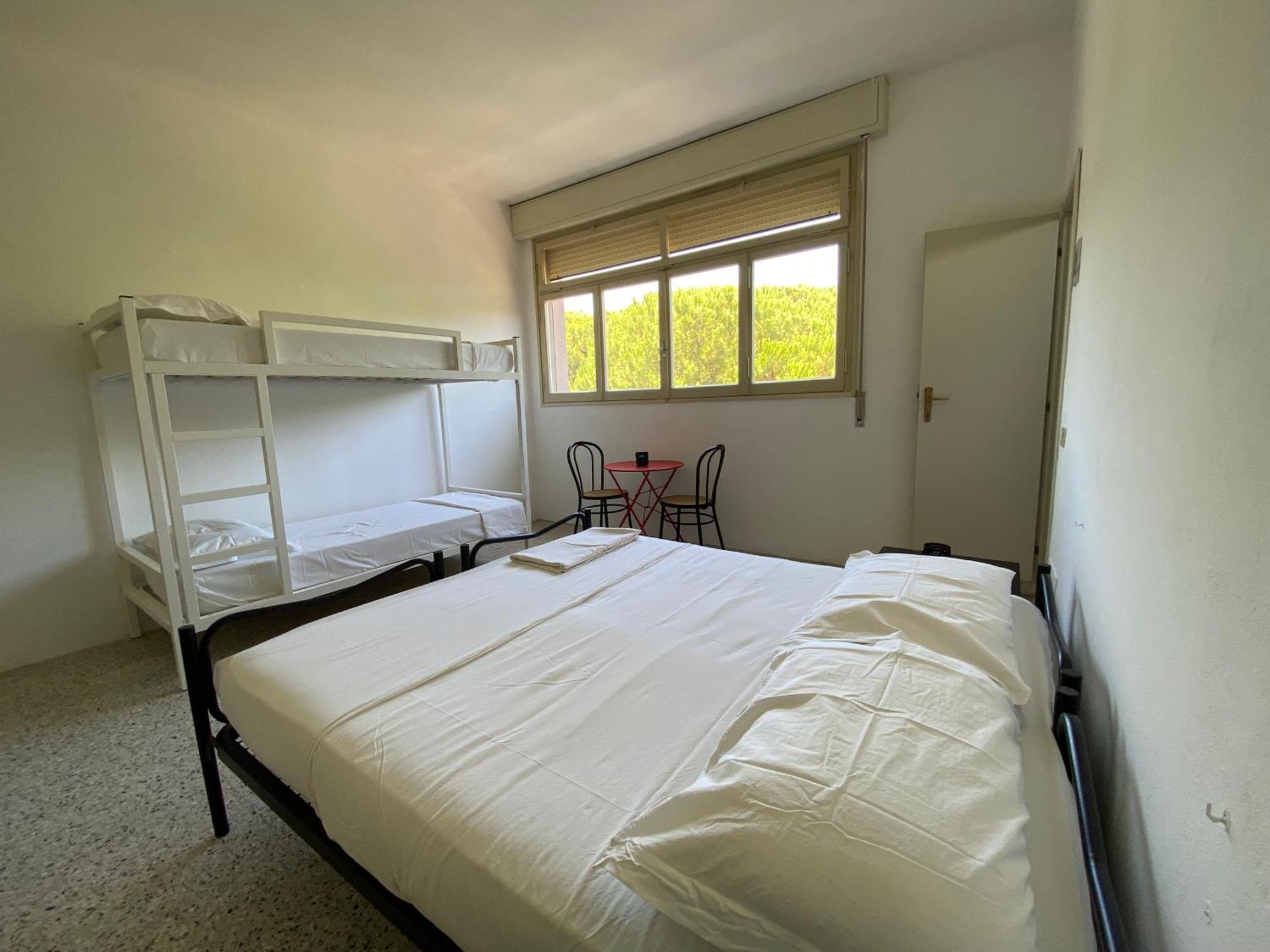 Meet Hostel แชร์เวีย ภายนอก รูปภาพ