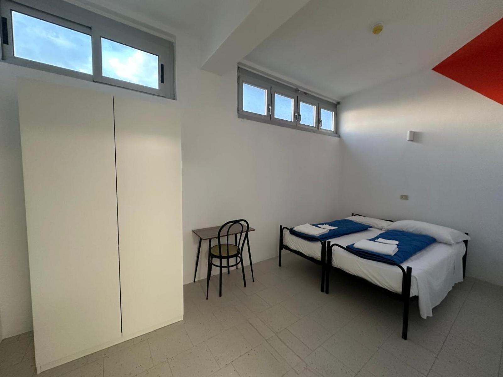 Meet Hostel แชร์เวีย ภายนอก รูปภาพ